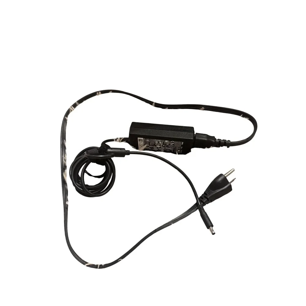 Dell 45W AC DC Power Adapter 100 240V Input 19.5V 2.31A Output‎ Laptop Charger